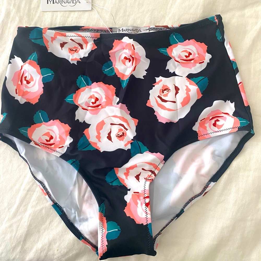 4/$10 High waisted bikini bottom